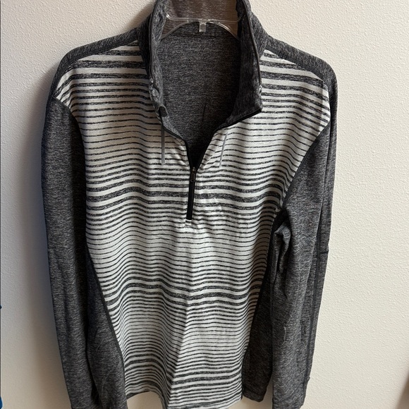 Lululemon Gray Striped Men's - Picture 1 of 2